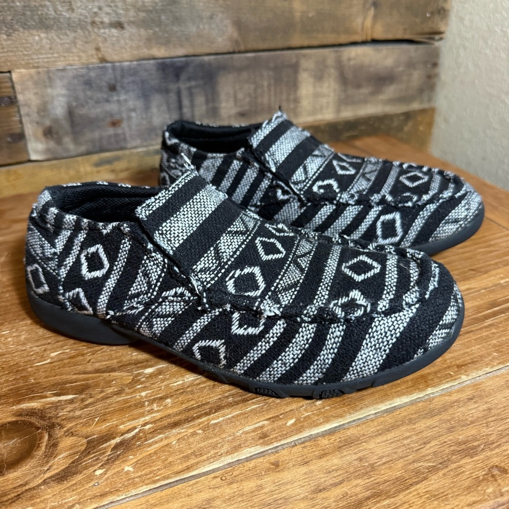 Roper‎ Jackie Black Southwest Stripe Slip On Driving Moc Shoes size 7